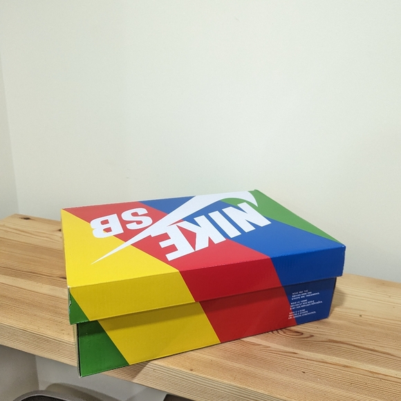 All love no hate Nike dunks - Picture 4 of 4